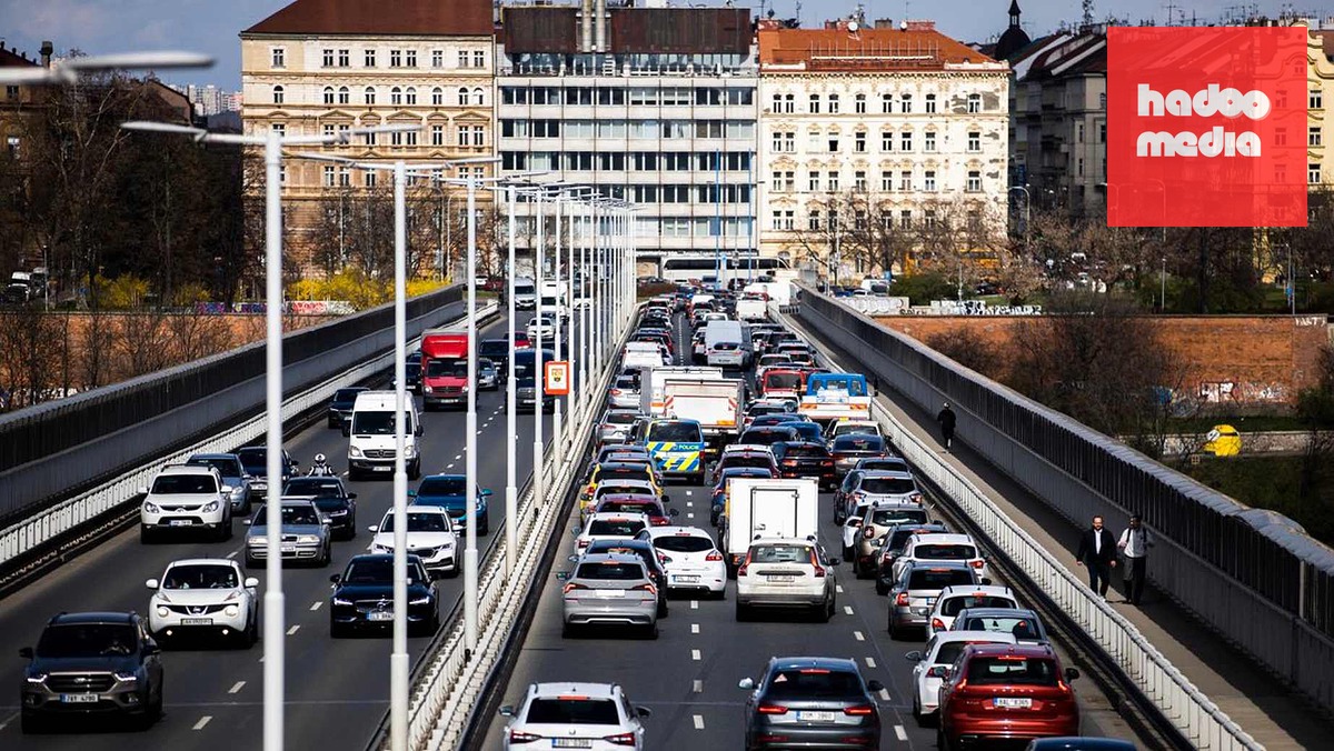 Praha: 756 xe hơi trên 1.000 dân và áp lực bãi đỗ ngày càng tăng