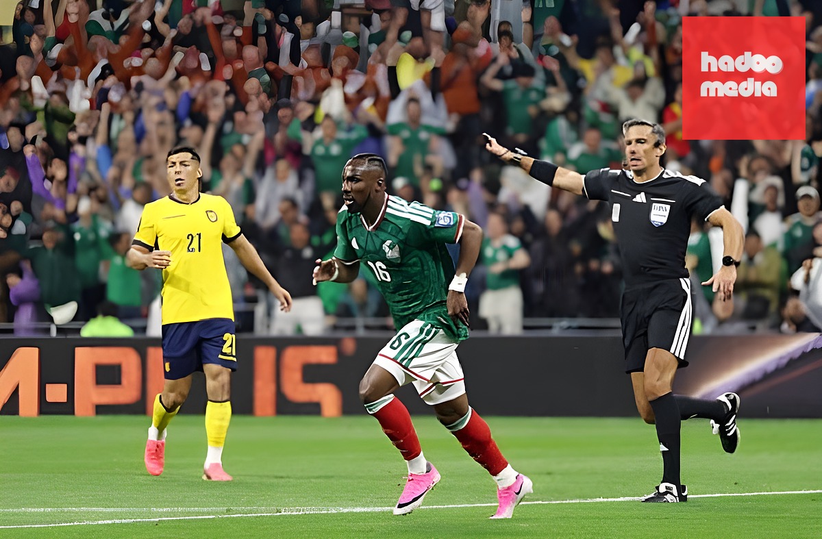 Quinones lập siêu phẩm giúp Mexico phá thế bế tắc. Ảnh: Getty.