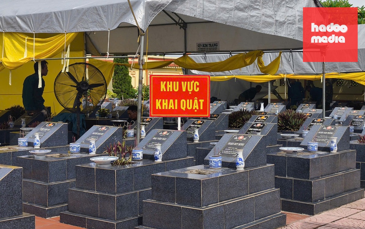 Điểm lấy mẫu hài cốt liệt sỹ tại nghĩa trang liệt sỹ Đồng Thái, phường An Hải. Ảnh: Lê Tân