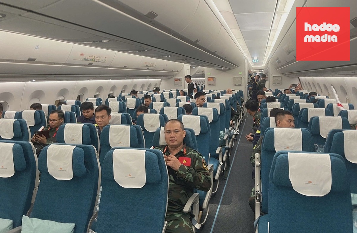 Chuyến bay thứ nhất hãng đã đưa 124 cán bộ, chiến sĩ cùng 25 tấn trang thiết bị, hàng hóa hỗ trợ tới Venezuela. Ảnh: VNA
