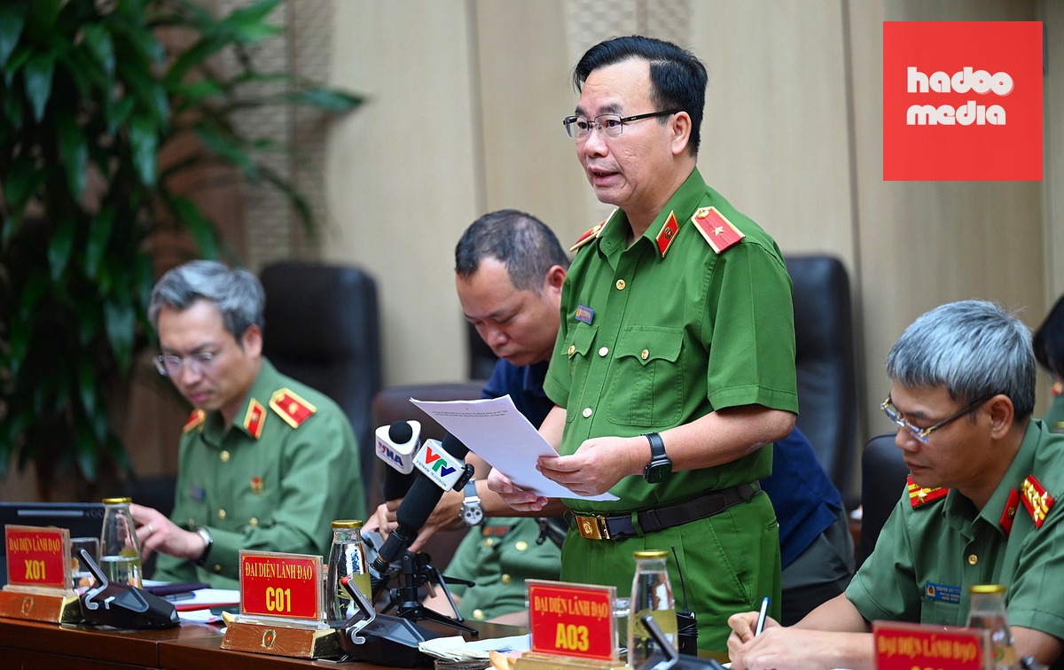Thiếu tướng Lê Văn Tân, Phó chánh Văn phòng Cơ quan Cảnh sát điều tra Bộ Công an, thông tin vụ án tại Công ty Z Holding - Ảnh: ANH TRUNG