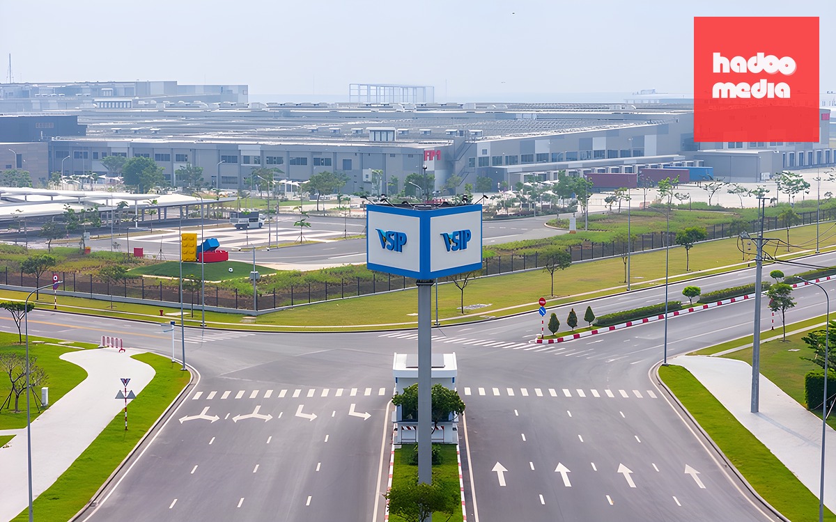 Hàng chất lượng cao vào khu công nghiệp - Ảnh 2.