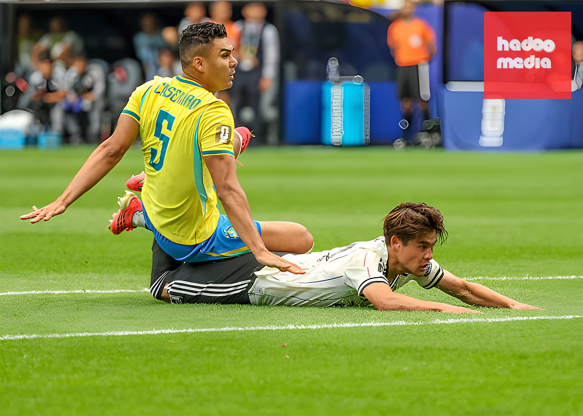 Casemiro có xu hướng lao vào xoạc bóng từ sớm. Ảnh: Getty Images.