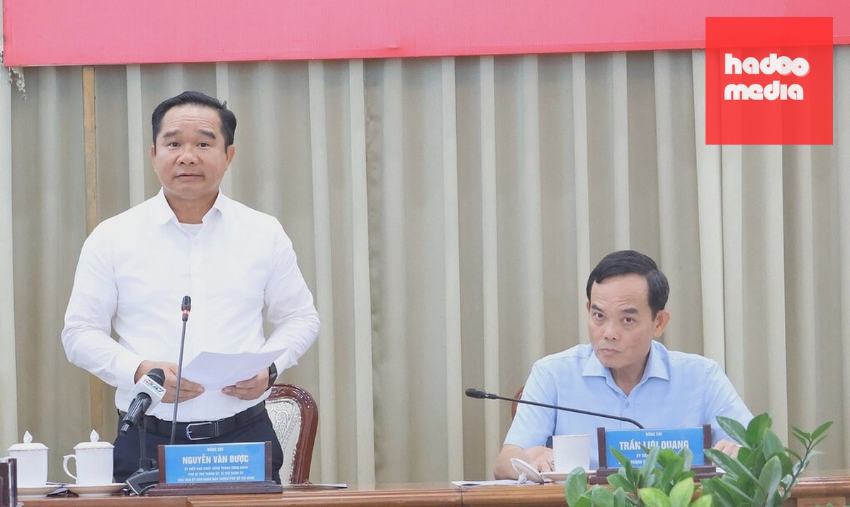 Ông Nguyễn Văn Được phát biểu tại hội nghị sáng 4/7. Ảnh: Cổng thông tin điện tử TP HCM