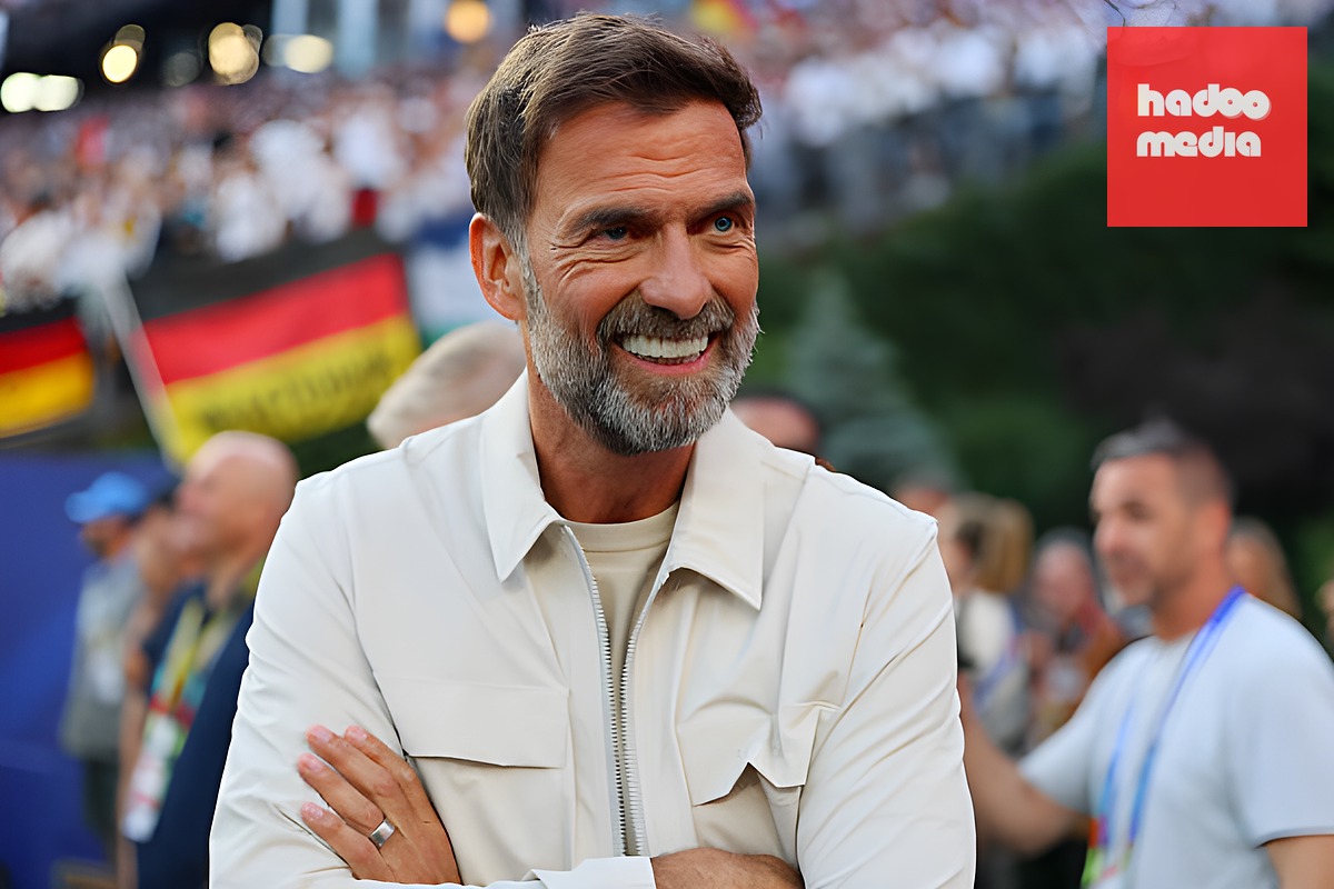 Klopp đang đến gần chiếc ghế HLV tuyển Đức. Ảnh: Getty Images.