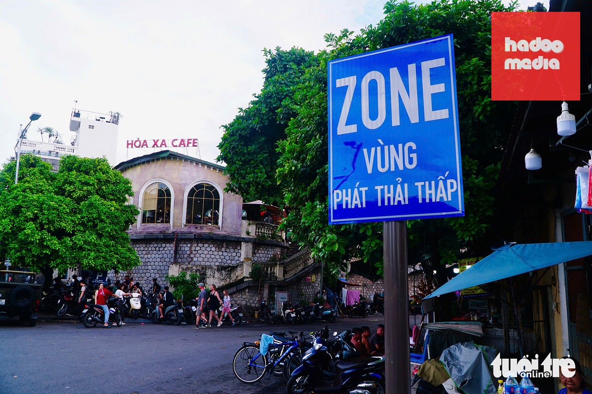 Vùng phát thải thấp ở Hà Nội sẽ được triển khai thí điểm từ ngày 1-7 - Ảnh: PHẠM TUẤN