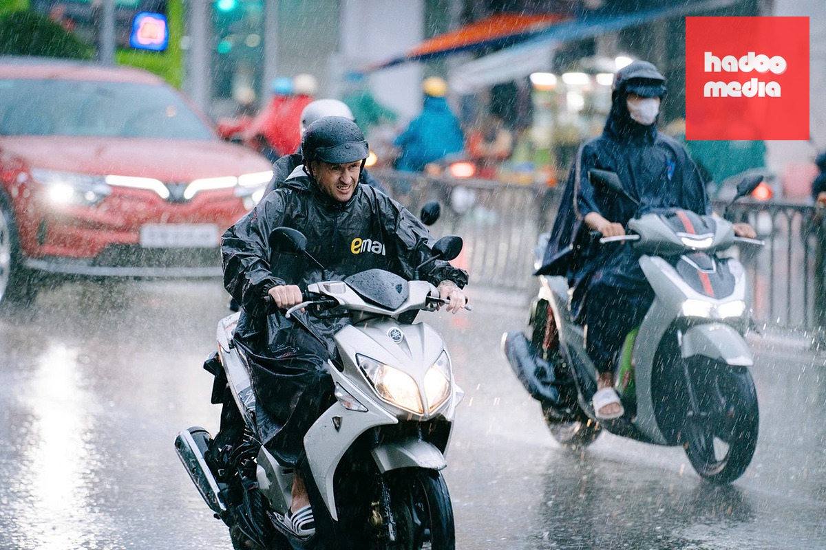 Hôm nay 6-7, thời tiết nhiều nơi vẫn còn mưa to  - Ảnh: T.L.