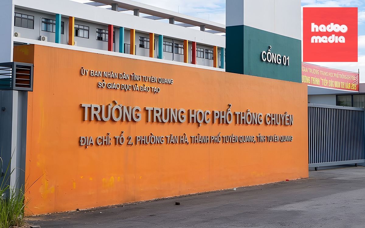 Bất thường điểm ở Tuyên Quang: Bộ Giáo dục yêu cầu các địa phương tìm giải pháp cho kỳ thi - Ảnh 2.