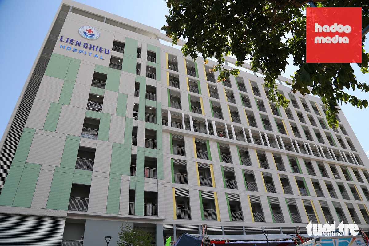 khối nhà đa chức năng 9 tầng của Trung tâm Y tế khu vực Liên Chiểu - Ảnh: CHÂU SA