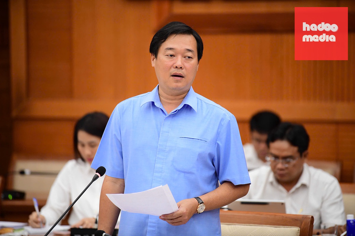 Ủy viên Trung ương Đảng, Phó bí thư thường trực Thành ủy TP.HCM Lê Quốc Phong phát biểu - Ảnh: QUANG ĐỊNH