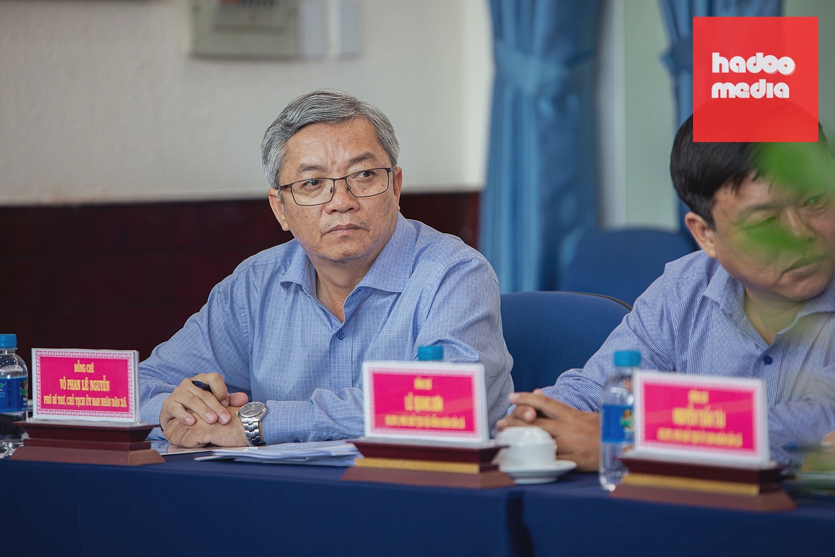 Chủ tịch UBND xã Nhà Bè, TP HCM, Võ Phan Lê Nguyễn, tháng 6/2026. Ảnh: Phùng Tiên