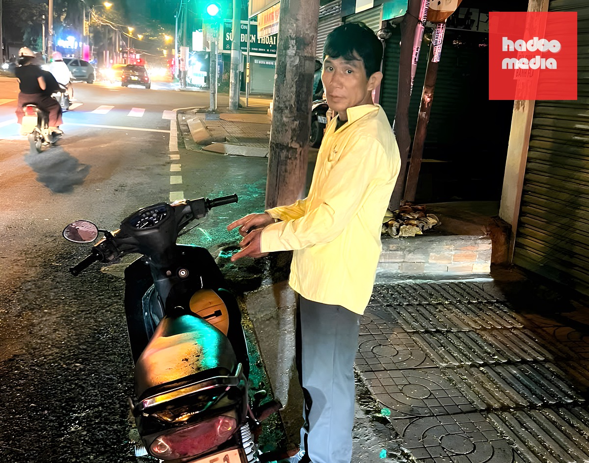 Nguyễn Văn Thường bị bắt khi đang điều khiển chiếc xe trộm đi trên đường - Ảnh: Công an TP.HCM
