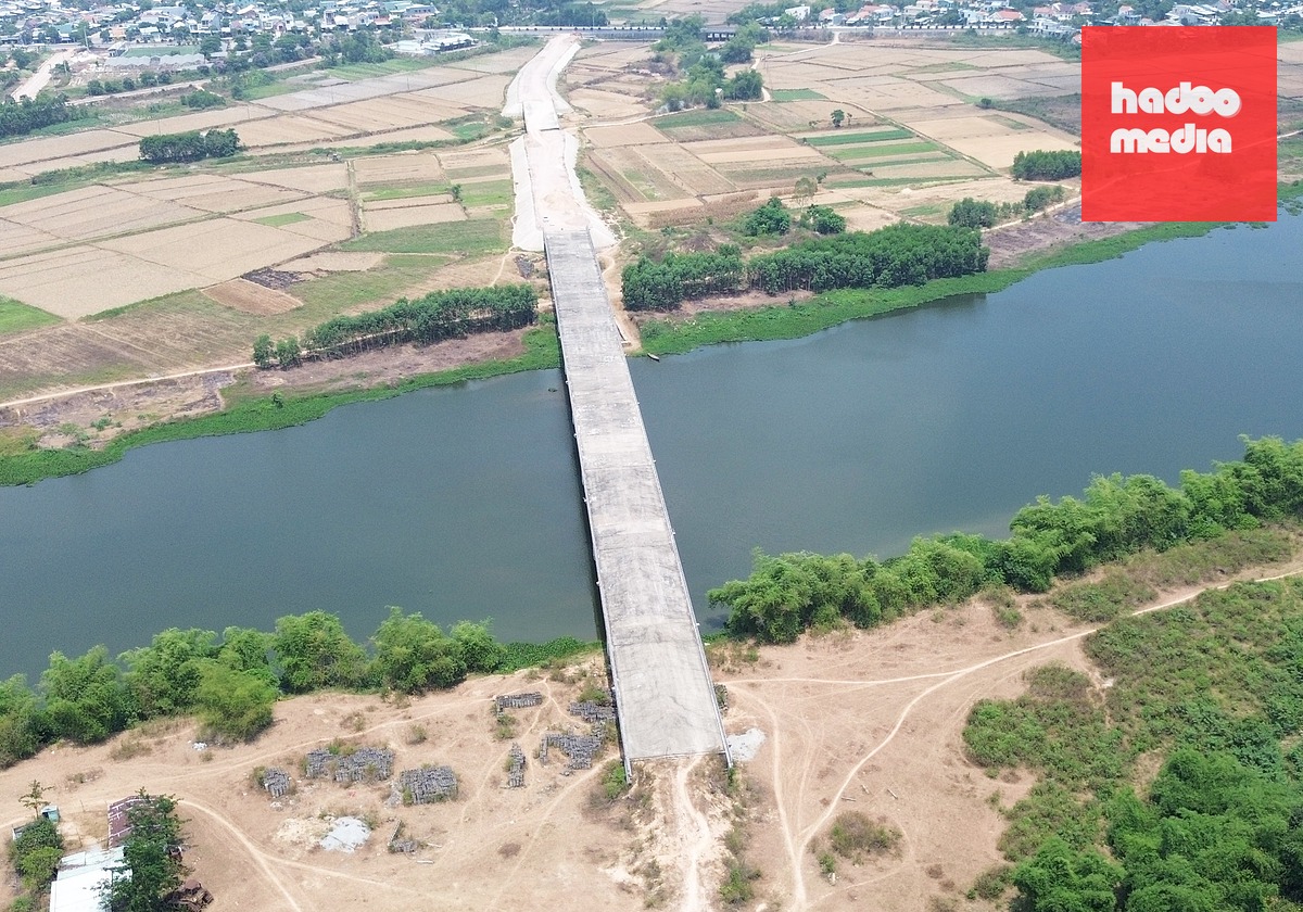 Dự án cầu Tây An 1 và Tây An 2 thuộc dự án đường tránh lũ kết hợp phát triển đô thị Nam Phước chậm tiến độ - Ảnh: LÊ TRUNG