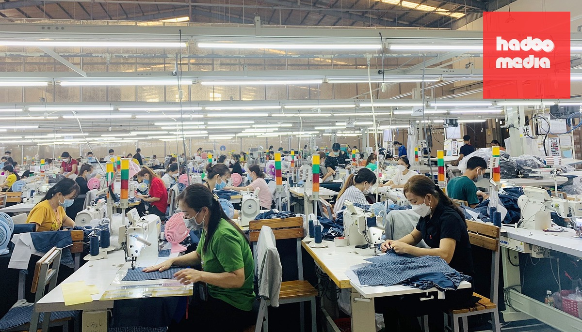 Theo phân tích và dự báo của Trung tâm Dịch vụ việc làm Cần Thơ, từ nay tới cuối năm thành phố còn "khát" lao động ở nhiều nhóm nghề - Ảnh: CHÍ QUỐC
