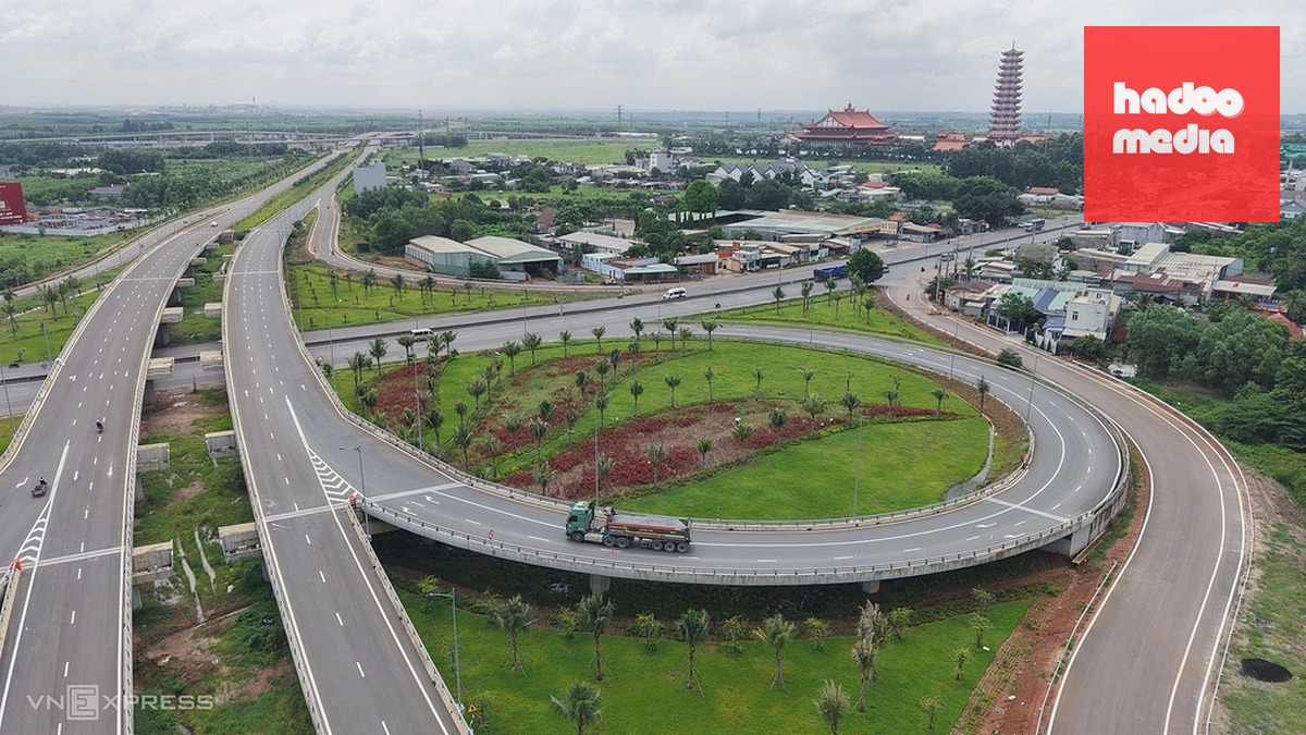 Diện mạo nút giao kết nối Sân bay Long Thành với Vành đai 3, thành phố Đồng Nai. Ảnh: Phước Tuấn