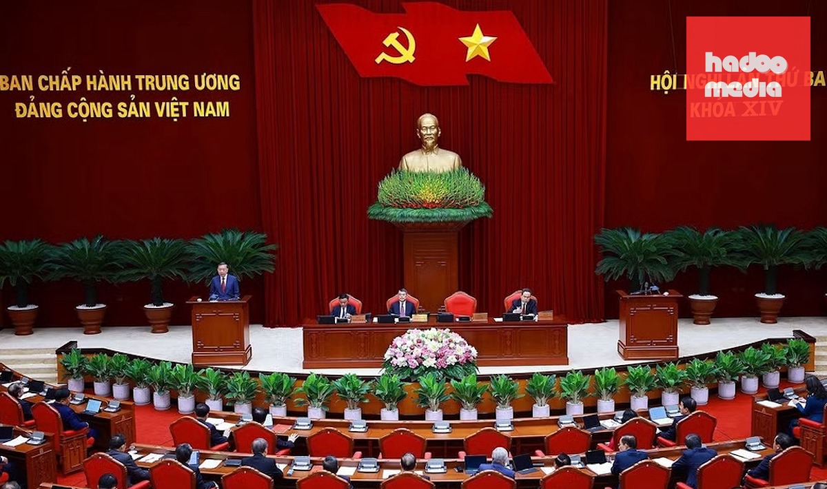 Quang cảnh Hội nghị Trung ương 3 - Ảnh: TTXVN