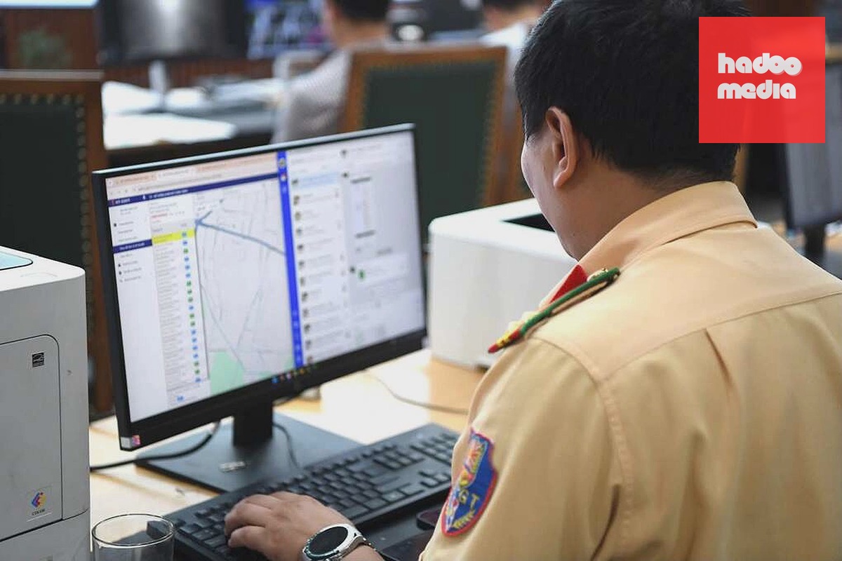CSGT rà soát xe vi phạm thông qua Trung tâm chỉ huy. Ảnh: Cục CSGT