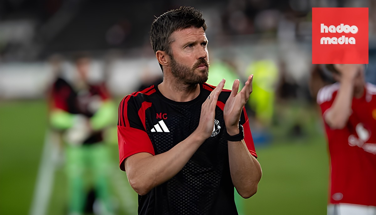 Michael Carrick và ban lãnh đạo MU đang nỗ lực giải quyết tương lai Joshua Zirkzee. (Ảnh: Getty Images)