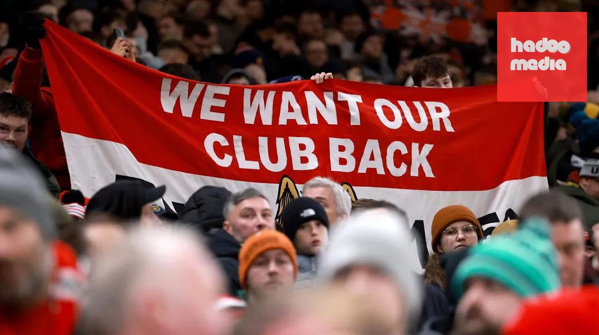 Cổ động viên Manchester United bất mãn với ban lãnh đạo. Ảnh: Getty Images
