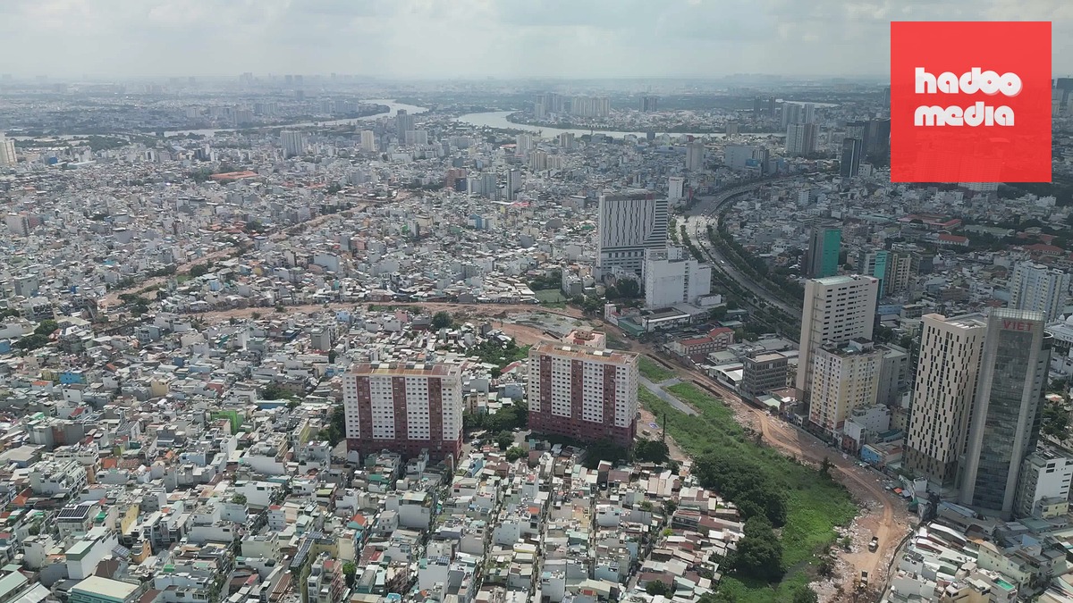 Toàn cảnh rạch Xuyên Tâm
