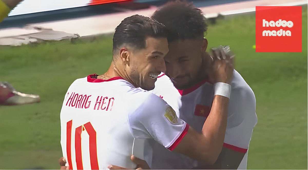 Hoàng Hên ghi bàn ngay trong ngày ra quân ở ASEAN Cup. Ảnh: Chụp màn hình FPT.