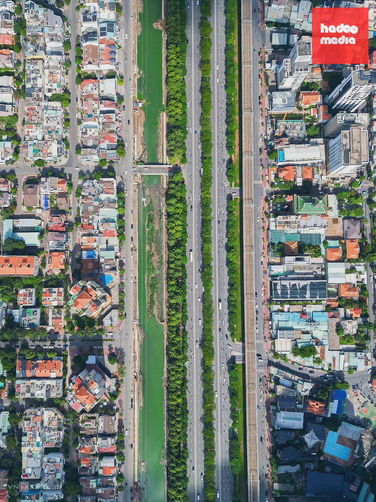 Rạch ô nhiễm cạnh tuyến metro ở TP HCM hồi sinh sau cải tạo
