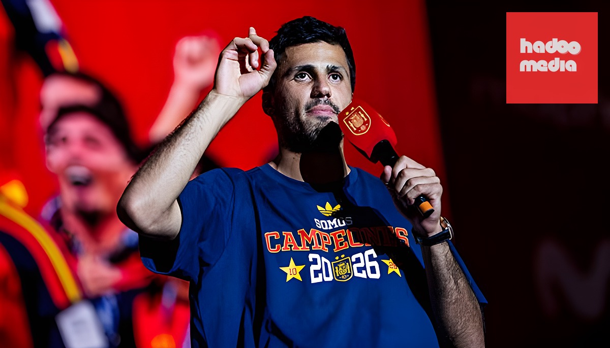 Real Madrid theo sát thương vụ Rodri. (Ảnh: Getty Images)
