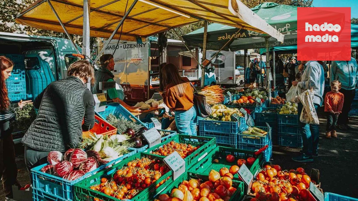 Gần 20% Người Bán Hàng Tại Chợ Nông Sản Praha Không Đạt Kiểm Tra Thú Y