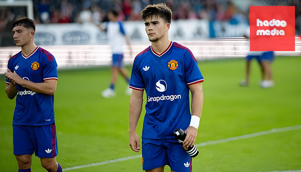 Nhiều yếu tố chống lại sự thăng tiến của Harry Amass tại Man United. (Ảnh: Getty Images)
