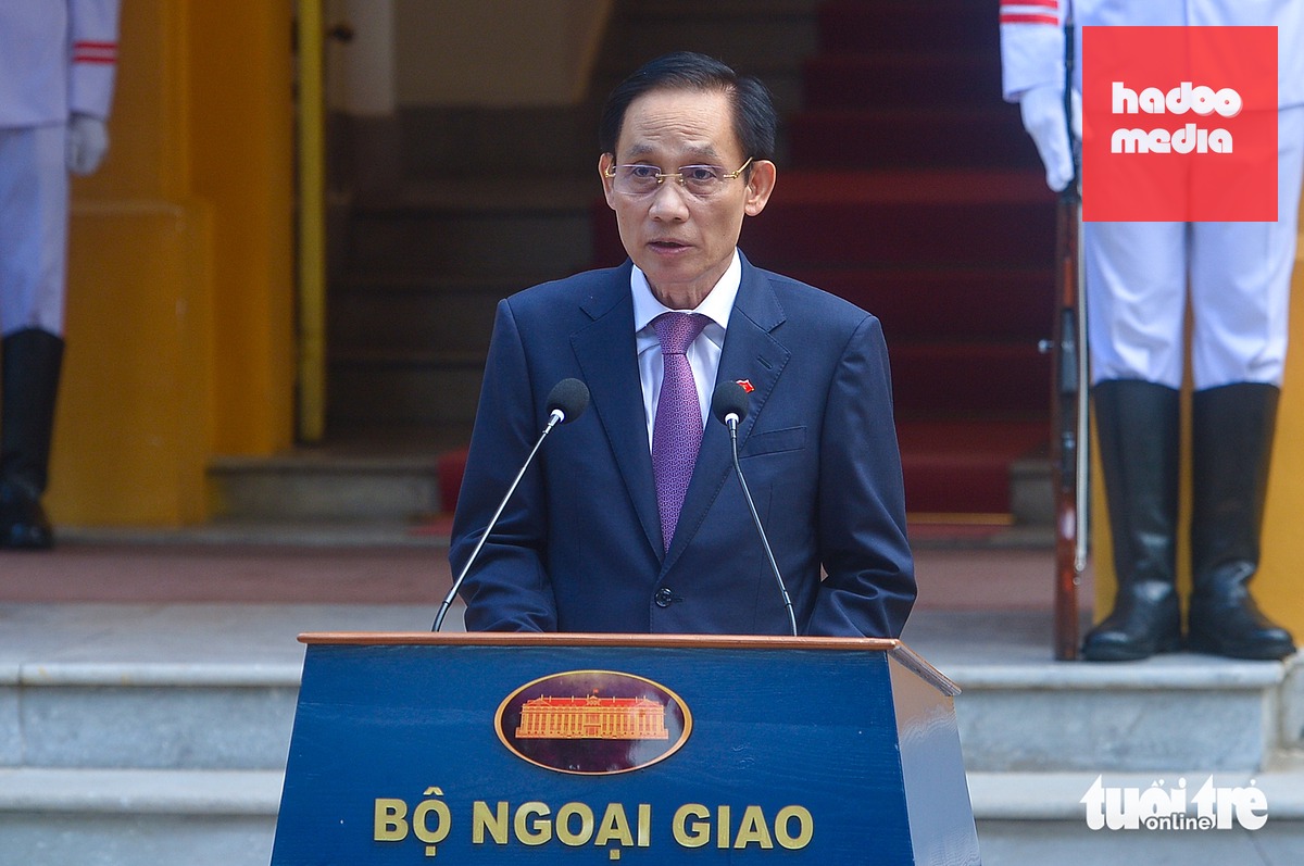 Bộ trưởng Bộ Ngoại giao Lê Hoài Trung phát biểu tại buổi lễ - Ảnh: PHÚC TÀI