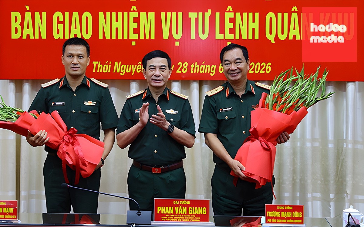 Thiếu tướng Trần Xuân Mạnh giữ chức Tư lệnh Quân khu 1 - Ảnh 2.