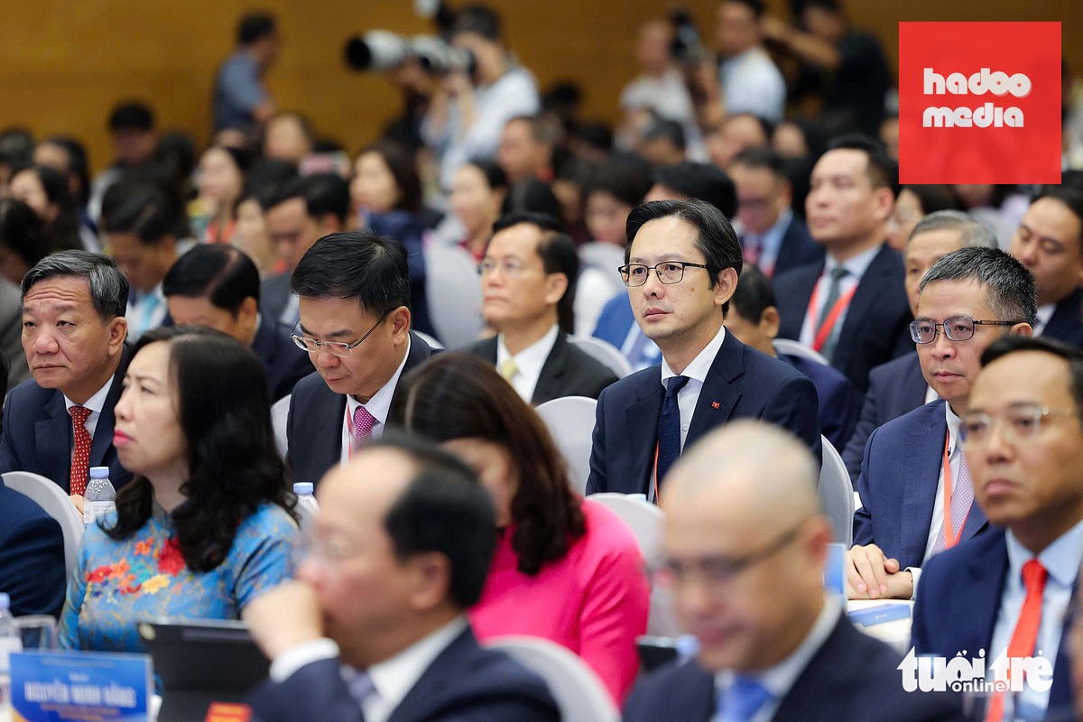 Hơn 90 trưởng cơ quan đại diện Việt Nam ở nước ngoài trực tiếp tham dự phiên khai mạc Hội nghị Ngoại giao thứ 33 sáng 1-8 - Ảnh: NGUYỄN KHÁNH