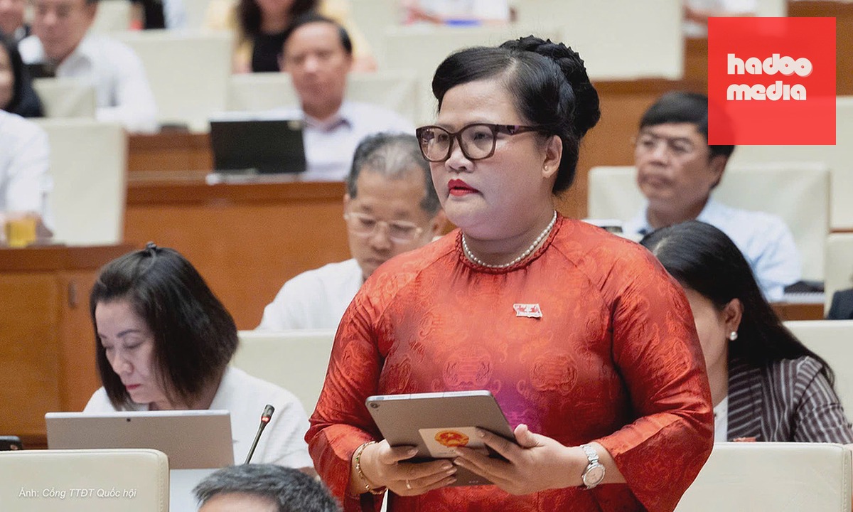 Đại biểu Nguyễn Thị Sửu phát biểu tại nghị trường chiều 8/8. Ảnh: Cổng Thông tin điện tử Quốc hội
