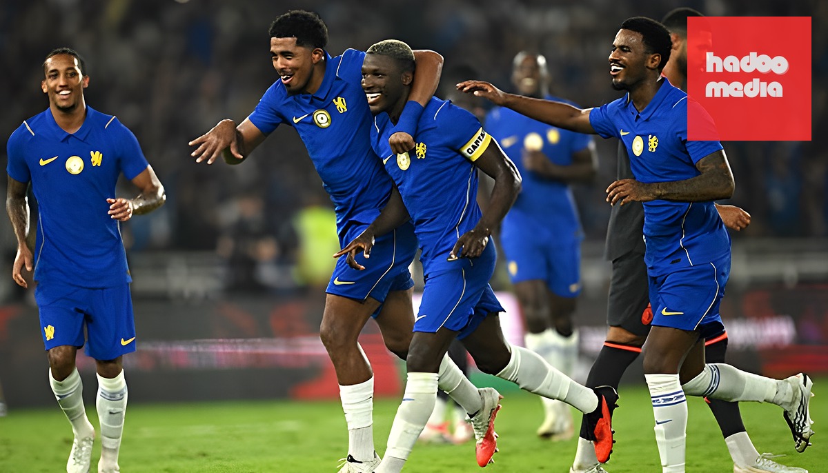 Moises Caicedo khép lại ngày đại thắng cho Chelsea. Ảnh: Getty Images