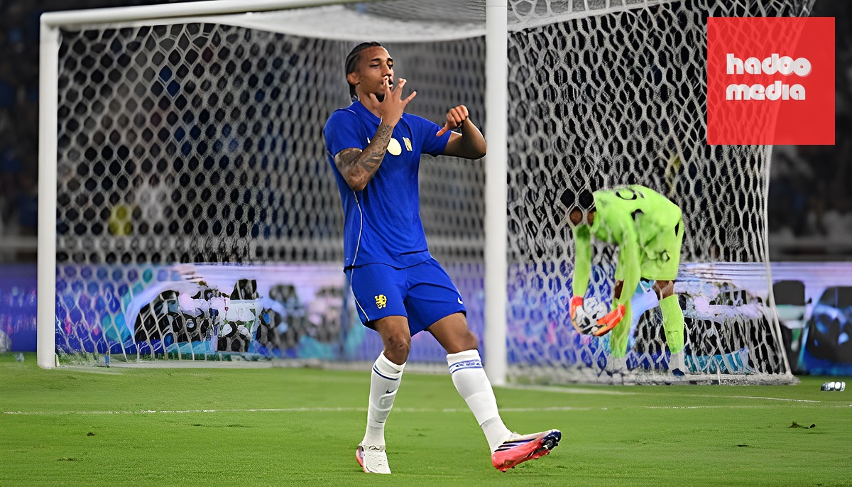 Cú đúp của Joao Pedro góp phần khiến AC Milan sụp đổ sớm. Ảnh: Getty Images