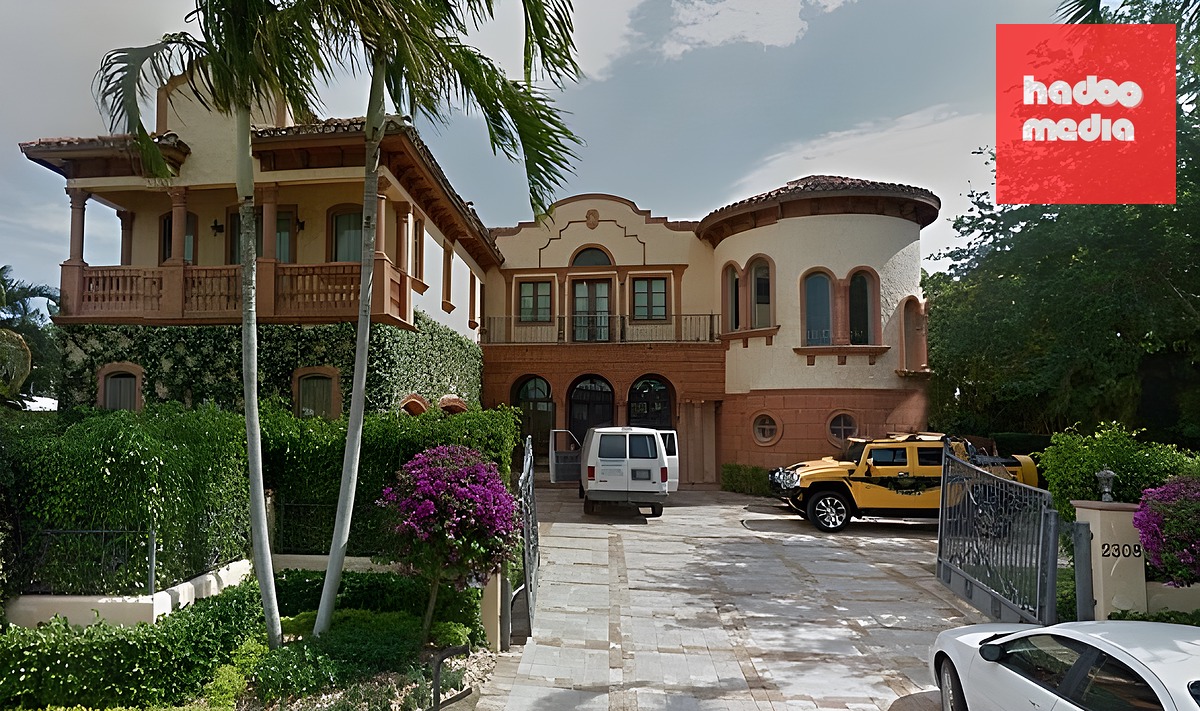 Căn biệt thự ven sông ở Miami của vợ chồng Manuel "Manny" Marin. Ảnh: Dailymail
