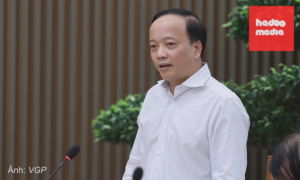 Thượng tướng Đặng Hồng Đức, Thứ trưởng Công an, phát biểu tại buổi làm việc với Phó thủ tướng Phạm Gia Túc, sáng 10/8. Ảnh: VGP