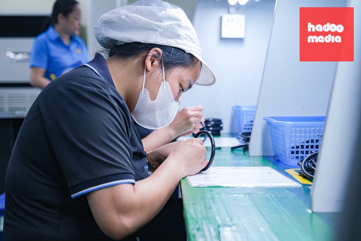 Công nhân sản xuất tại một nhà máy vốn FDI - Ảnh: HÀ QUÂN