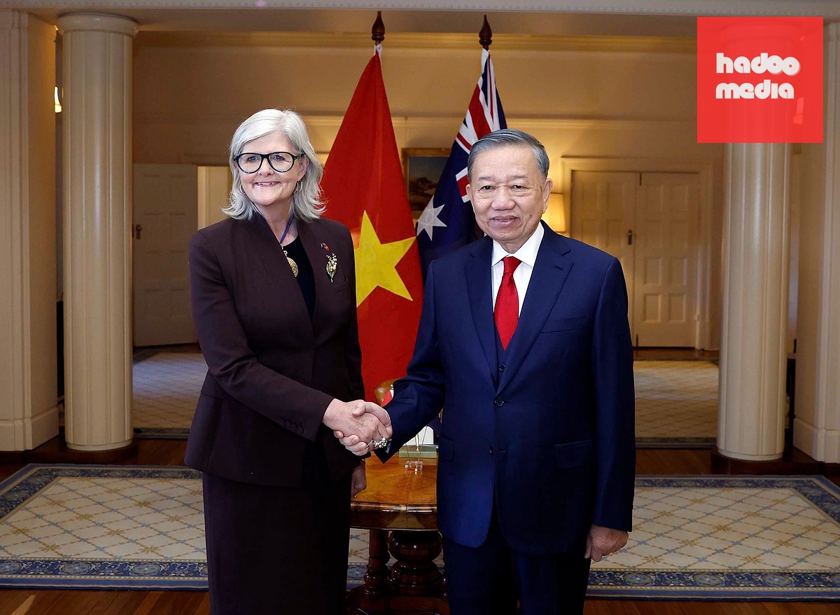 Tổng Bí thư, Chủ tịch nước Tô Lâm và Toàn quyền Úc Sam Mostyn sau lễ đón - Ảnh: TTXVN