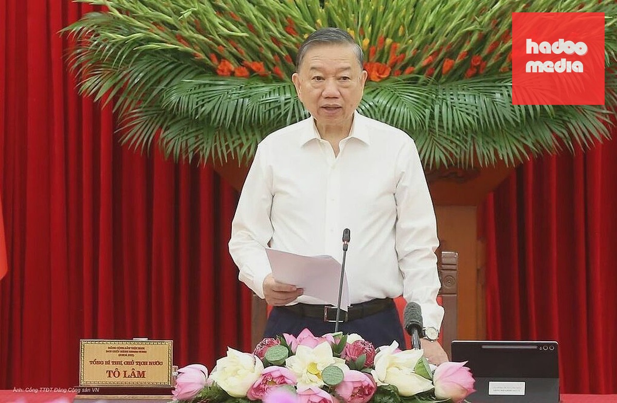 Tổng Bí thư, Chủ tịch nước Tô Lâm phát biểu chỉ đạo tại kỳ họp thứ nhất Ban Chỉ đạo Trung ương về tổng kết thực tiễn và nghiên cứu sửa đổi, bổ sung Điều lệ Đảng. Ảnh: Cổng thông tin Đảng Cộng sản VN