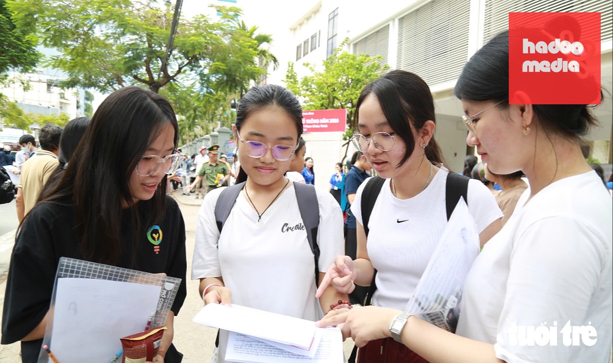 Thí sinh Đà Nẵng dự thi tốt nghiệp THPT 2026 - Ảnh: CHÂU SA
