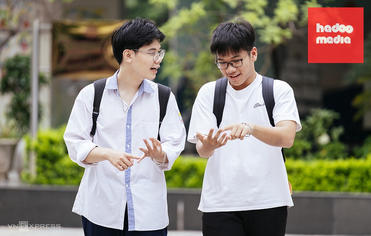 Học sinh Hà Nội trong kỳ thi THPT quốc gia năm 2026. Ảnh: Tùng Đinh