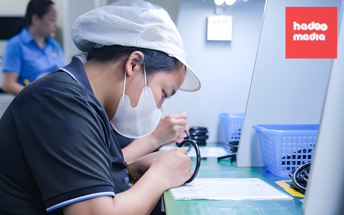 Đề xuất giảm giờ làm khu vực tư xuống 40 - 44 giờ/tuần, đại biểu Quốc hội: Cần thận trọng, có lộ trình - Ảnh 2.
