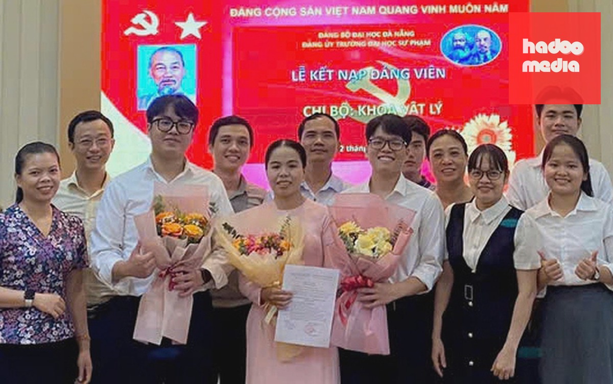 Chi tiết mới nhất các mức tiền thưởng kèm theo Huy hiệu Đảng - Ảnh 2.