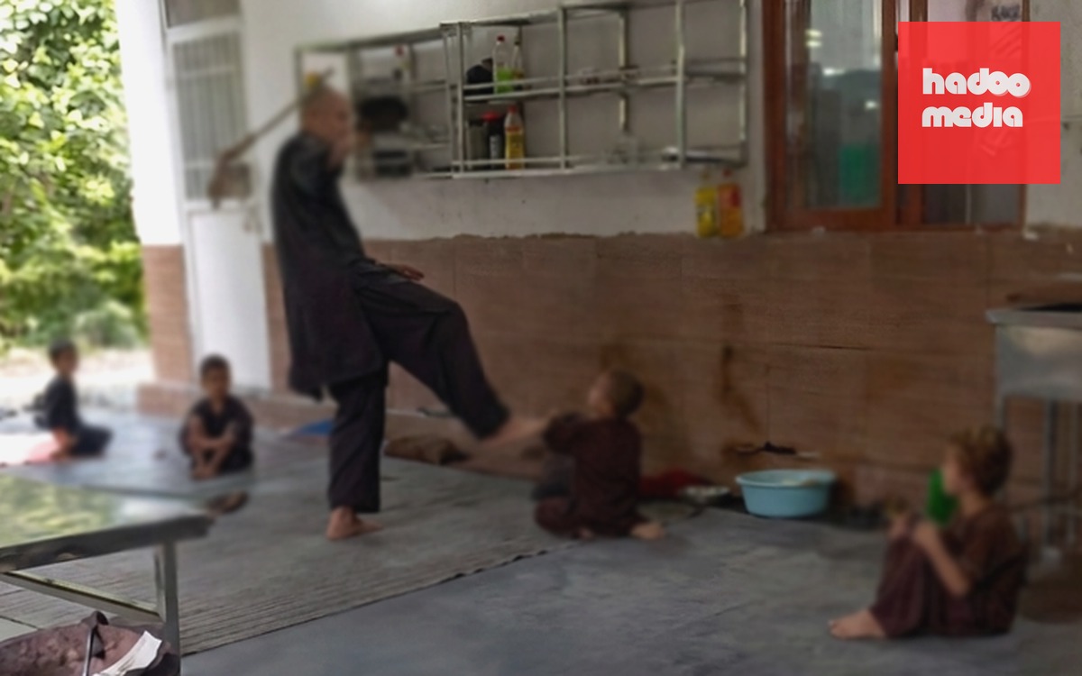 Công an xử lý người đăng ảnh AI sai sự thật về vụ người đàn ông đánh 5 chú tiểu ở chùa Bầu - Ảnh 2.