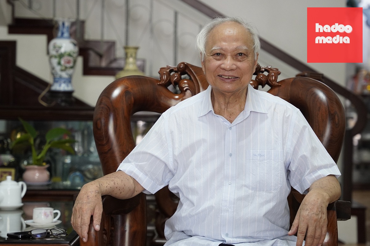 Ông Nguyễn Kim Hiệu - nguyên Phó bí thư Tỉnh ủy, nguyên Chủ tịch UBND tỉnh, nguyên Trưởng Ban Quản lý KCN Dung Quất - vẫn nhớ vùng đất phía đông Bình Sơn khi ấy, nay là KKT Dung Quất - Ảnh: TRẦN MAI