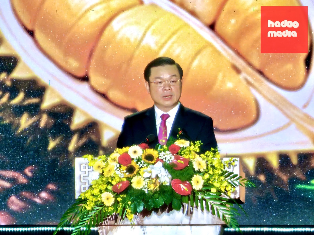 Ông Đỗ Hữu Huy - Chủ tịch Ủy ban nhân dân tỉnh Đắk Lắk phát biểu khai mạc - Ảnh: MINH PHƯƠNG