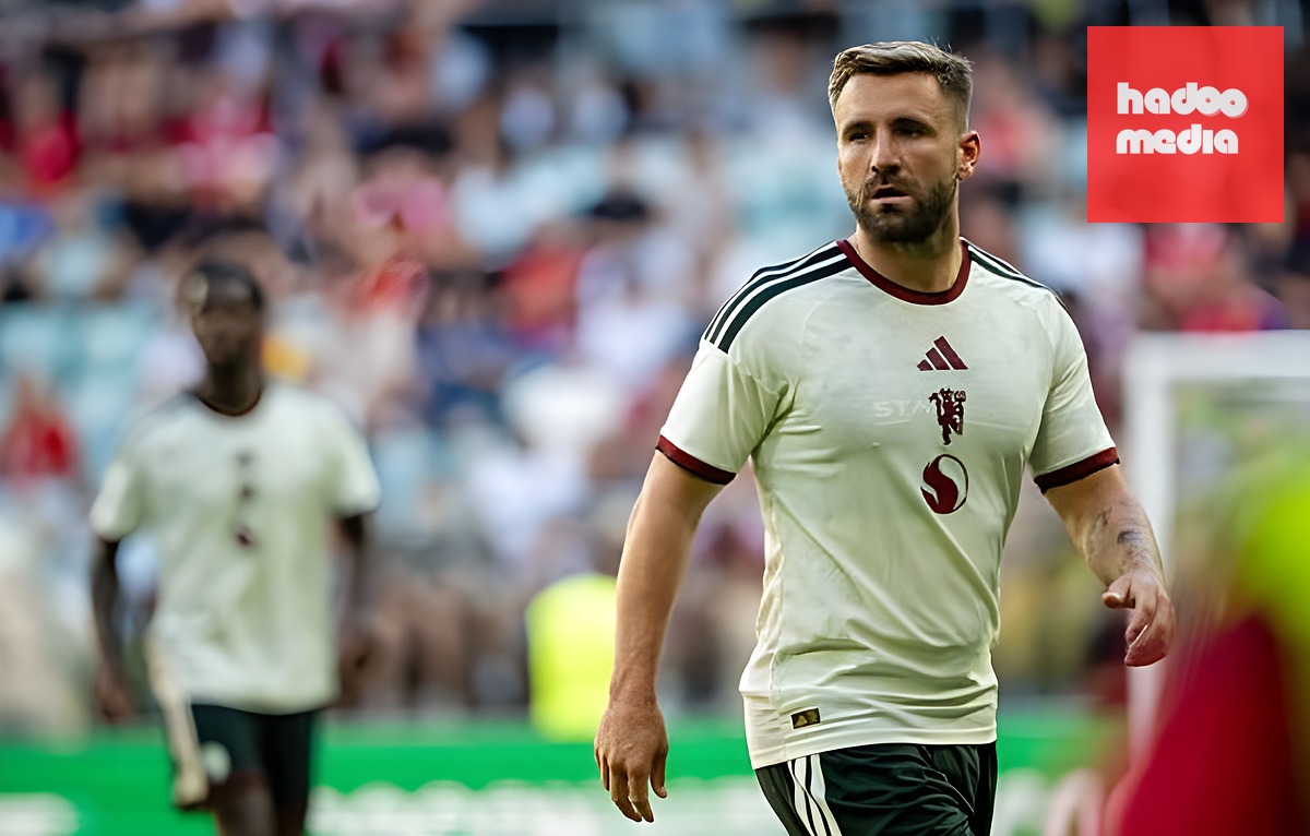 Luke Shaw (4 điểm): Vật lộn trước Chukwueze và gặp khó khăn khi đối phó với cầu thủ chạy cánh đối phương.

Andrey Santos (6 điểm): Va chạm với Maguire dẫn đến bàn thua ở hiệp một. Anh cần chủ động hơn trong việc thu hẹp khoảng trống.

Youri Tielemans (6 điểm): Phối hợp sắc nét với Fernandes và có đường chuyền chọc khe tuyệt vời cho Amad. Chơi tốt khi có bóng nhưng khả năng bao quát chưa tốt.

Amad (6 điểm): Tích cực pressing nhưng không duy trì được lâu dưới thời tiết nóng. Sự kết nối với Cunha chưa thực sự tự nhiên như khi sát cánh cùng Mbeumo.

Bruno Fernandes (6 điểm): Có đường kiến tạo từ pha đá phạt góc ngay từ phút thứ 2. Dù vậy, anh lại gây bất ngờ khi tiếp tục hỏng ăn trên chấm phạt đền.

Patrick Dorgu (7 điểm): Nỗ lực dứt điểm sớm mang về quả phạt góc mở tỷ số, đồng thời tấn công quyết đoán để trừng phạt sai lầm đối phương trong hiệp hai.

Matheus Cunha (5 điểm): Đá chính ở vị trí trung phong và tích cực lùi sâu tìm bóng, nhưng chưa thể tạo ra tầm ảnh hưởng rõ rệt như cách Mbeumo đã làm.