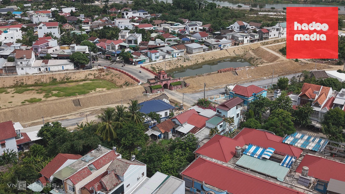Thành cổ Diên Khánh hơn 230 năm tuổi đang được phục hồi diện mạo