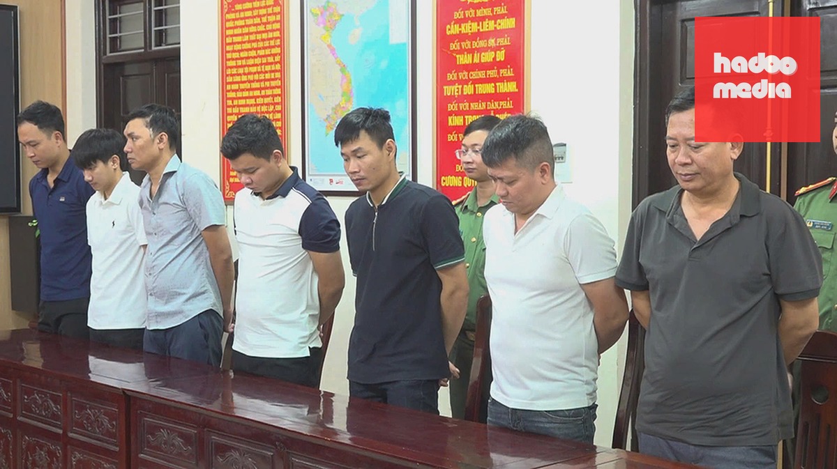 Một số nghi phạm khác tại cơ quan điều tra. Ảnh: Hòa Vang